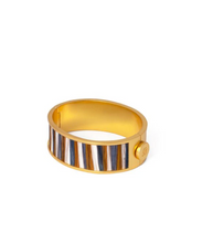 Load image into Gallery viewer, Alyssa Hinge Cuff