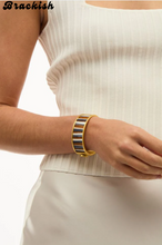 Load image into Gallery viewer, Alyssa Hinge Cuff