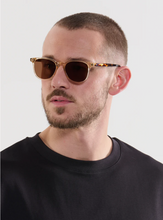 Load image into Gallery viewer, Olivier Champagne Polarized