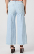 Load image into Gallery viewer, Harper Ankle Jean Fleur de Mer