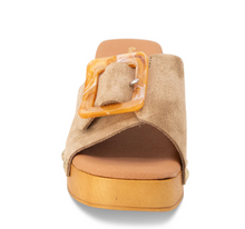 Load image into Gallery viewer, Lio Suede Platform Slide