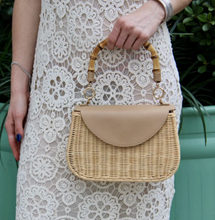 Load image into Gallery viewer, Amy Wicker Bag Light Pink