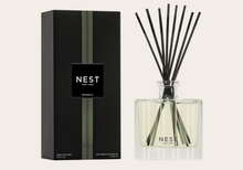 Load image into Gallery viewer, Nest Reed Diffuser Bamboo