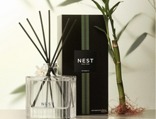 Load image into Gallery viewer, Nest Reed Diffuser Bamboo