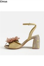 Load image into Gallery viewer, Aria Flower Heel
