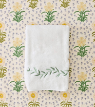 Load image into Gallery viewer, Willow Bath Towel