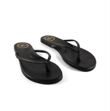 Load image into Gallery viewer, Solei Sea Vivie flip flops with thin straps and minimalist flat sole design