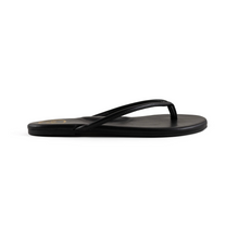 Load image into Gallery viewer, Minimalist leather thong flip flop sandal with slim strap and flat sole by Solei Sea