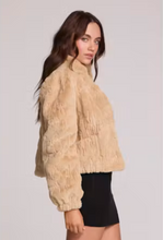 Load image into Gallery viewer, Chaser cappuccino faux fur cropped jacket with ribbed texture and banded cuffs