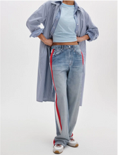 Load image into Gallery viewer, Miramar Track Pant Coney Red/White