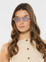 Load image into Gallery viewer, DAKOTA REVIVAL Gelato 18K Mirrored