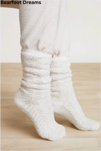 Load image into Gallery viewer, Barefoot Dream Socks