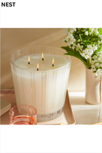 Load image into Gallery viewer, Nest Luxury Candle Grapefruit