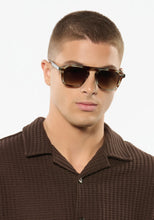 Load image into Gallery viewer, Zander Aquamarine Tortoise