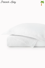Load image into Gallery viewer, Mia Matelassé Coverlet Full/Queen White
