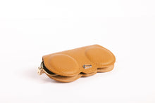 Load image into Gallery viewer, Tan pebbled leather eyeglass case with magnetic snap closure and keyring attachment