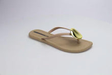 Load image into Gallery viewer, Puff Art Flip Flops