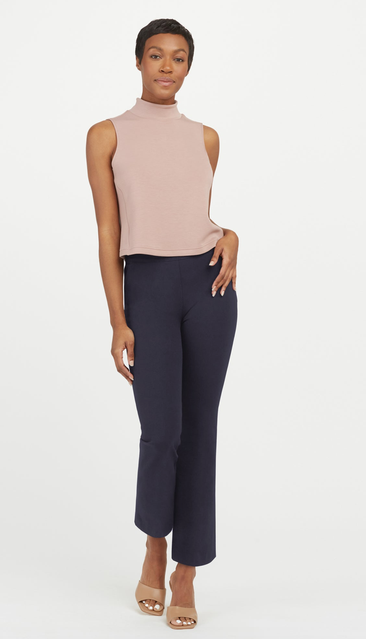 SPANX - On-the-Go Kick Flare Pant - Ultimate Opacity - Classic