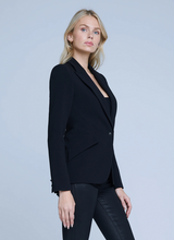 Load image into Gallery viewer, L&#39;Agence Chamberlain Blazer Black