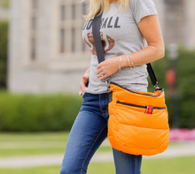 Load image into Gallery viewer, Pretty Rugged Puffer Bag Orange