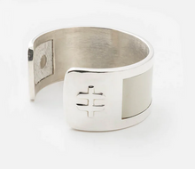 Load image into Gallery viewer, Hyde Forty-seven OG2 Polished Silver Medium Cuff