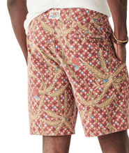 Load image into Gallery viewer, Faherty Men&#39;s Classic Boardshort 7&quot; Red Palm Batik