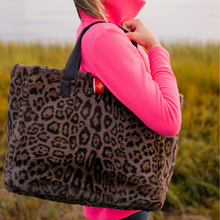 Load image into Gallery viewer, Pretty Rugged Faux Fur Oversized Tote Leopard